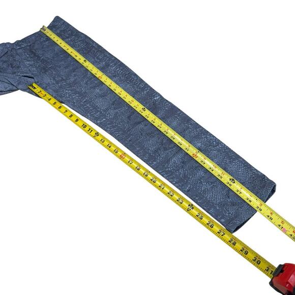 Bevy Flog Pull On Pants Snake Skin Gray 8 Stretch Mobwife Comfortable Athleisure - Picture 9 of 10